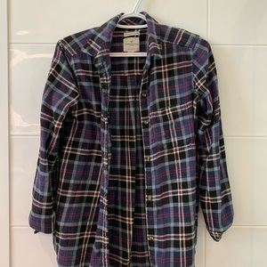 American Eagle Boyfriend Fit Flannel Small